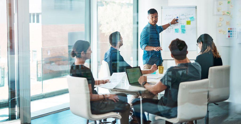 Why Industry Experience Matters in B2B Marketing When Selecting a Vendor